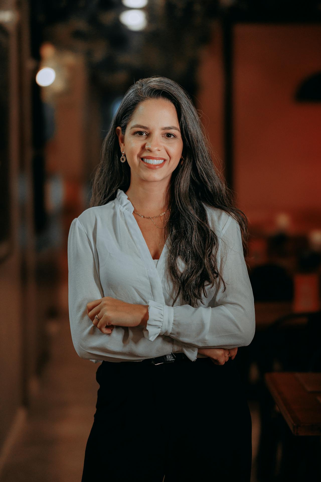 Gedetacheerde receptioniste als vast gezicht aan de receptie