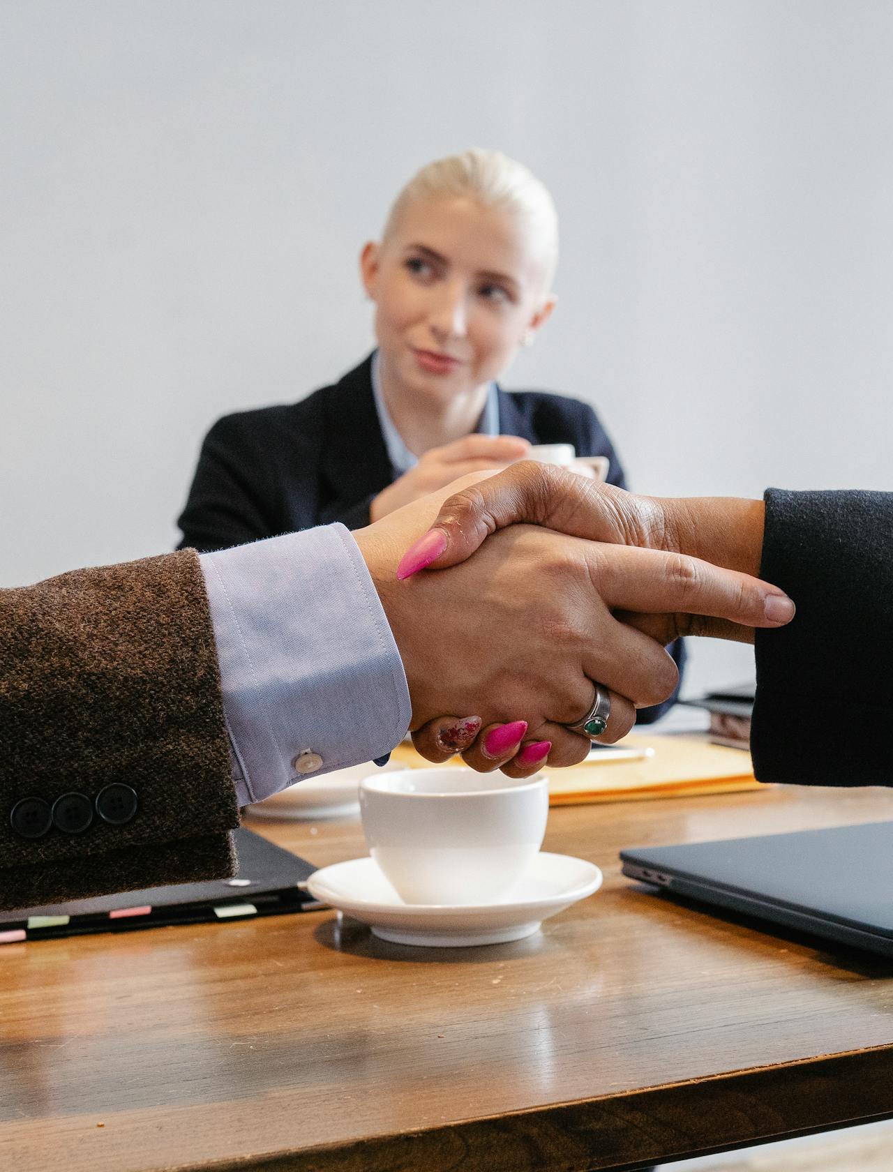Werving en selectie van een vaste receptioniste